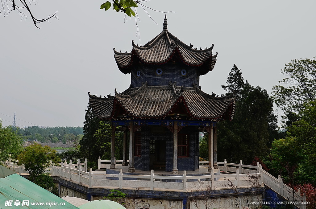 內(nèi)河的園林