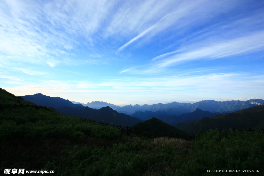 山巒風景