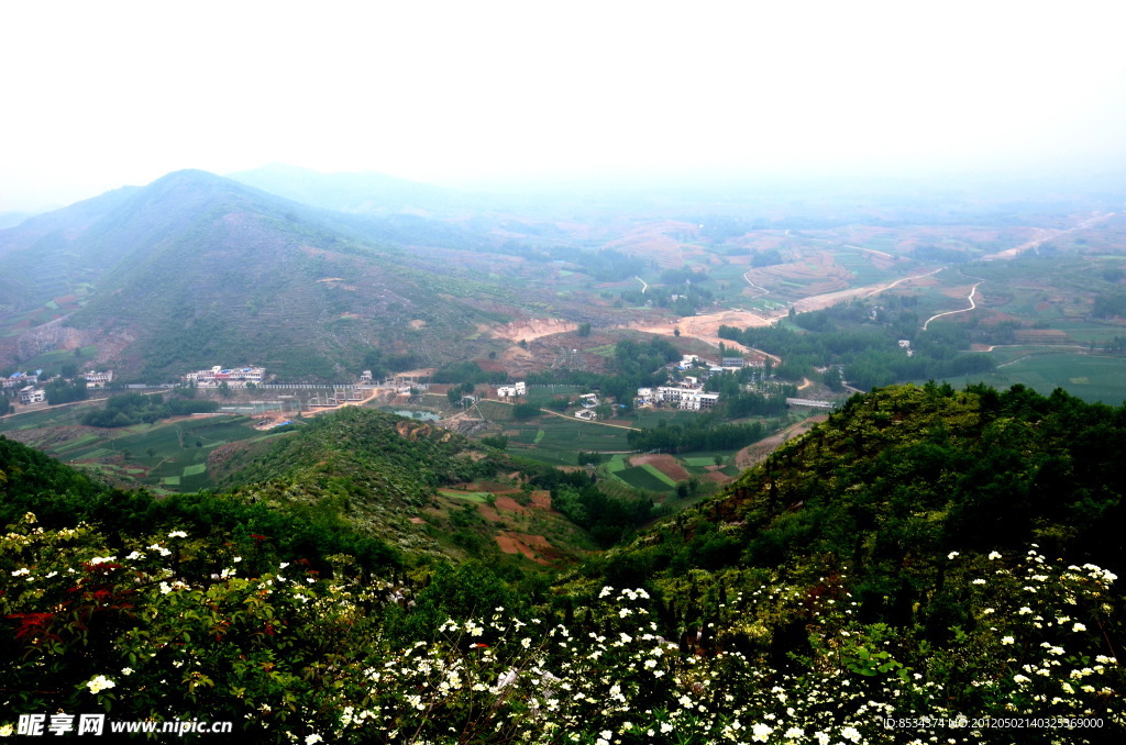 方山是山村
