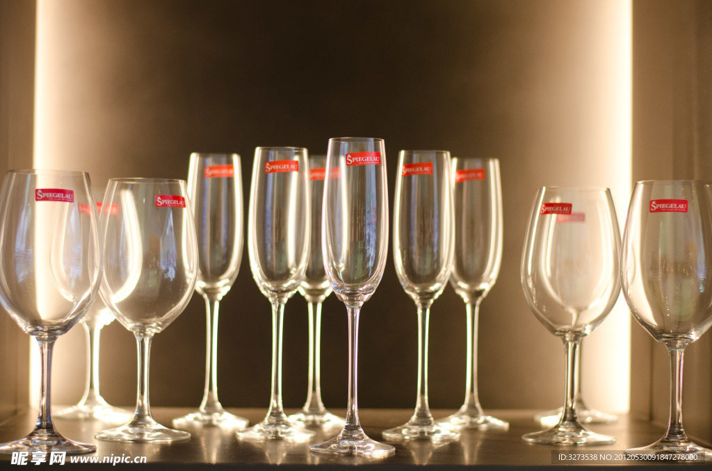 酒杯