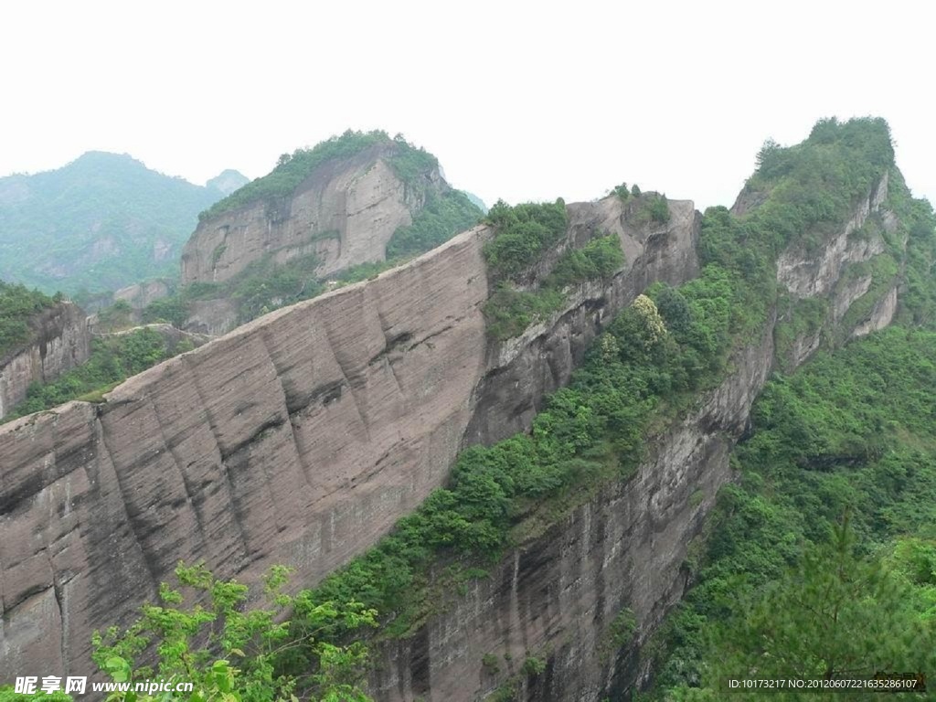高山