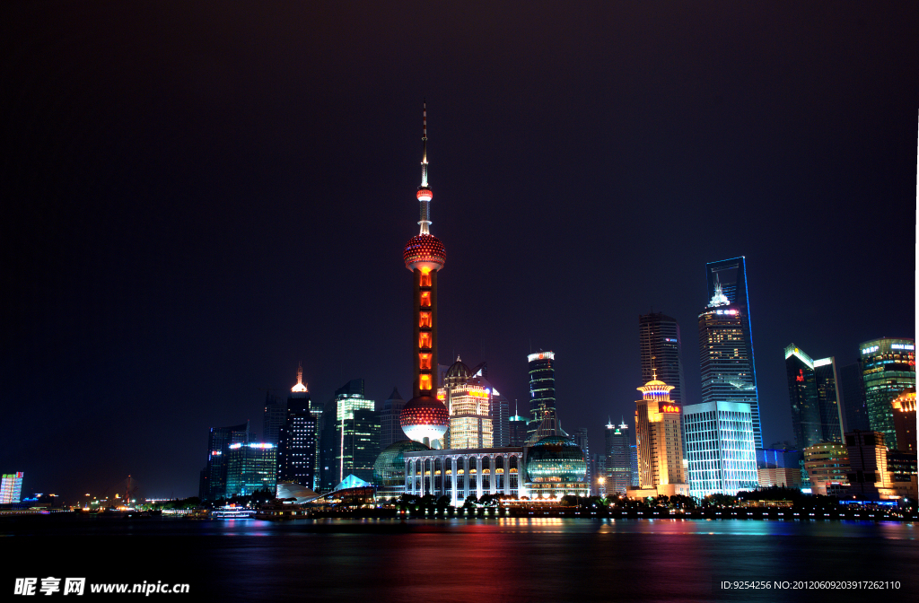 上海东方之珠夜影