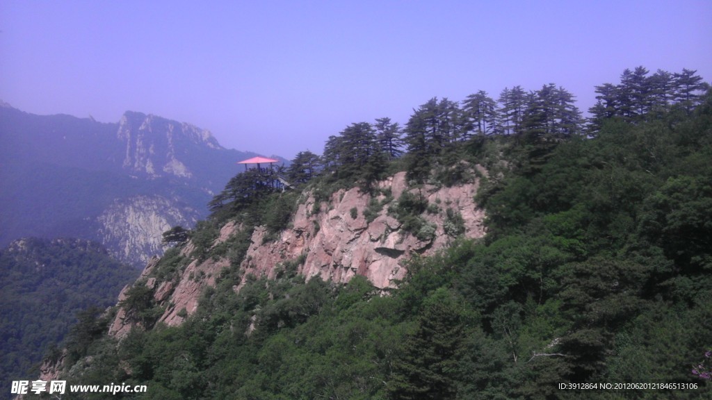 霧靈山