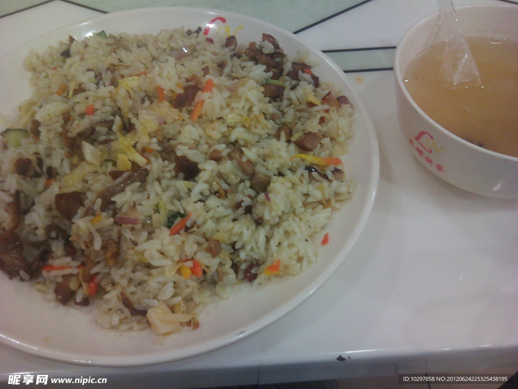 牛肉炒飯