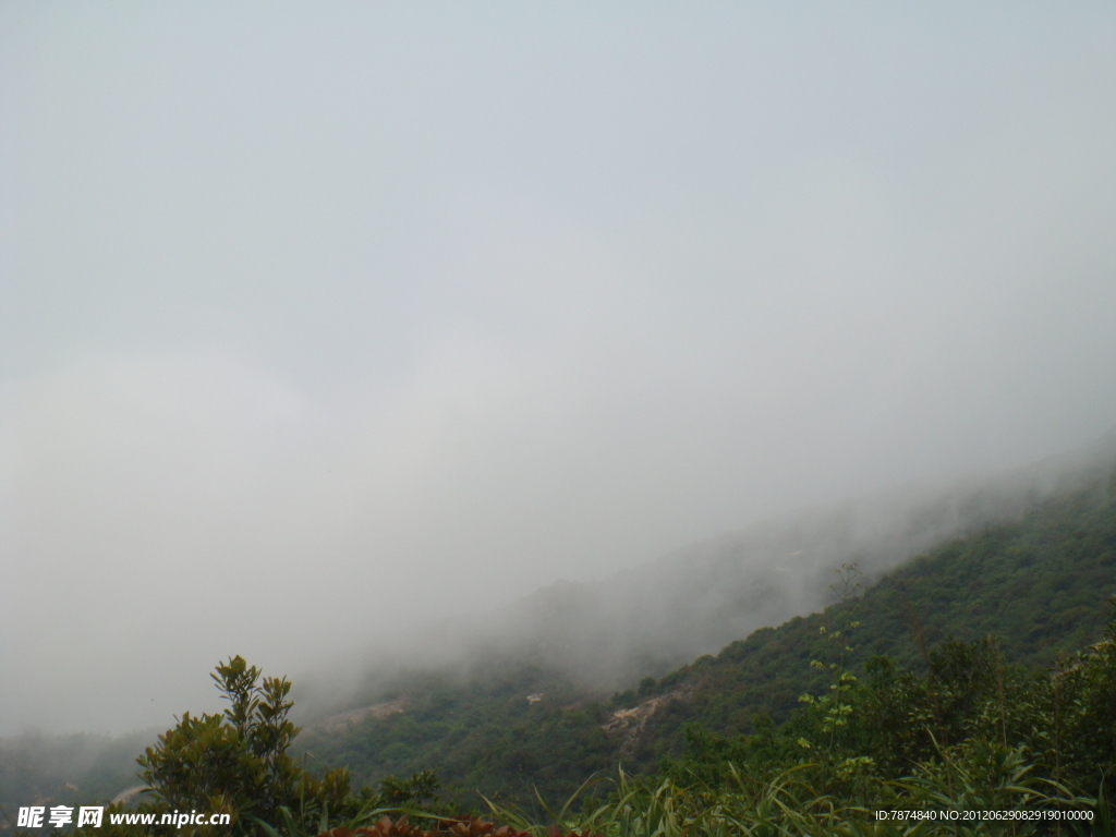 云霧高山