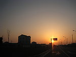 夕阳下的杭州湾