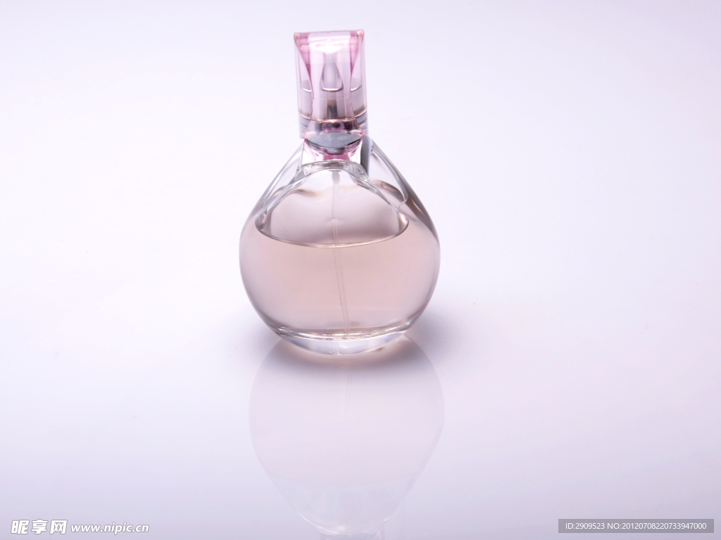圆型琥珀色香水玻璃瓶