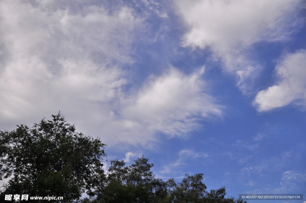 天空