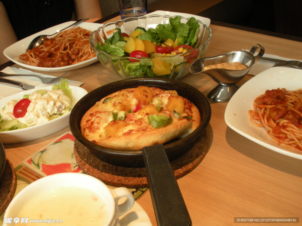 必勝客大餐