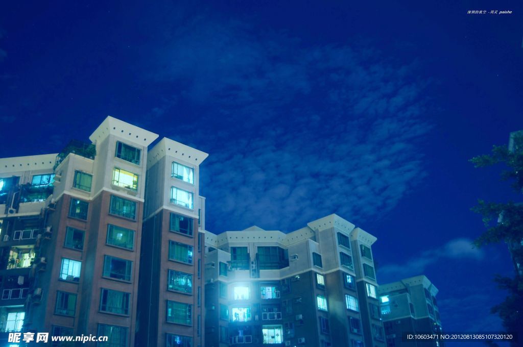 高樓夜景