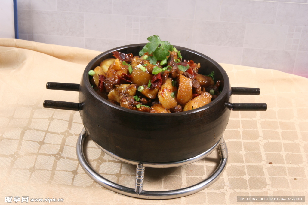 鐵煲牛楠土豆