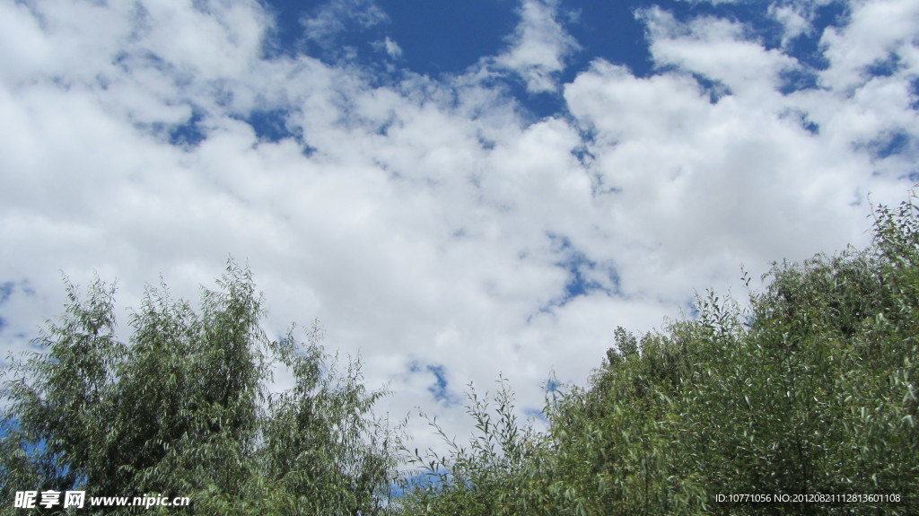 天空