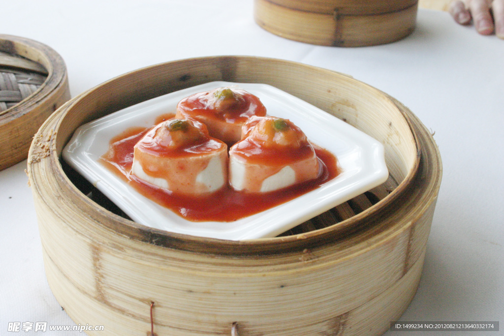 茄汁蒸滑豆腐