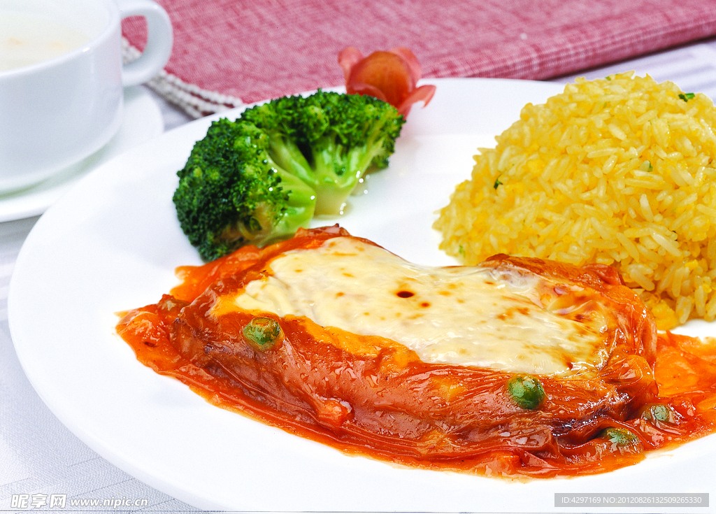 葡國豬扒焗飯