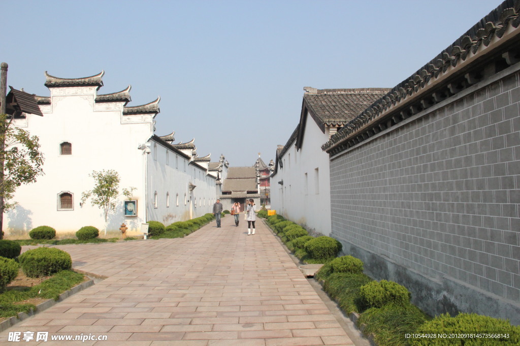 明確博覽居