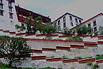 布达拉宫城墙
