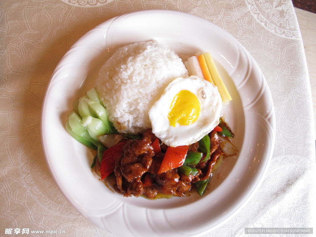 黑椒牛柳套餐