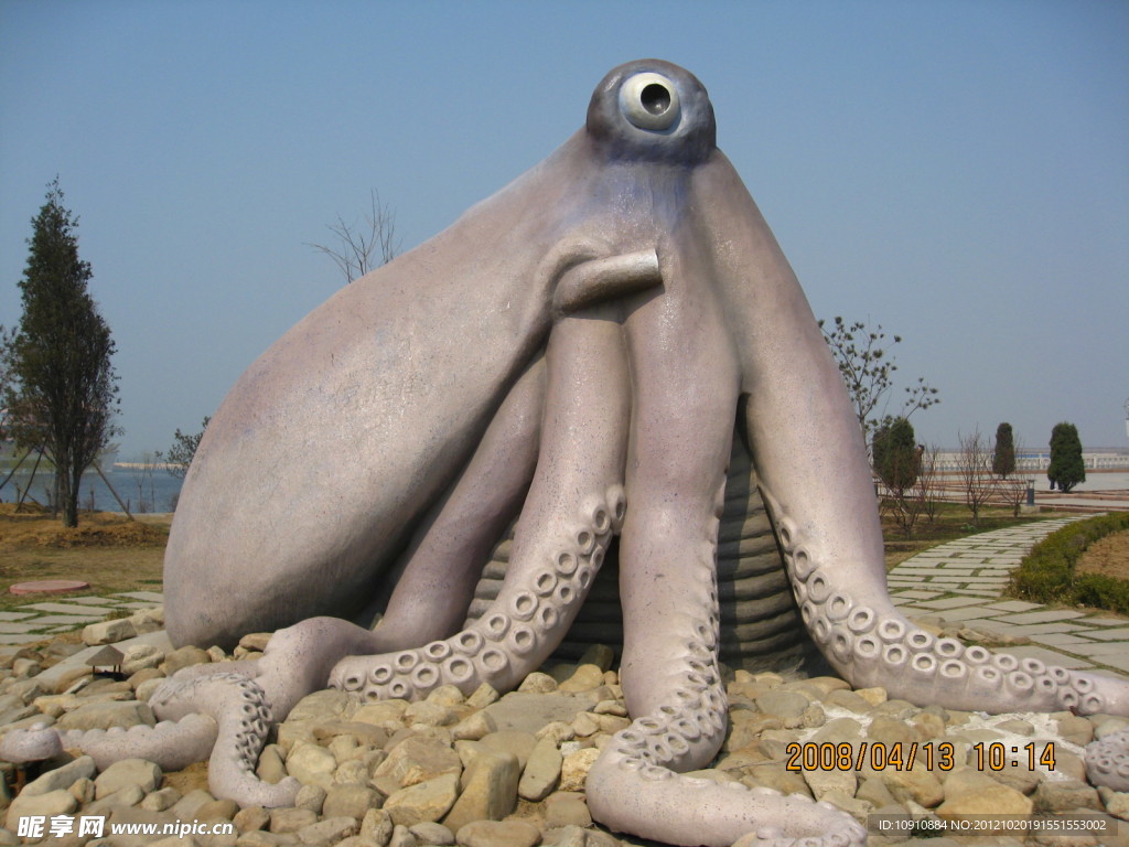 海邊 雕塑