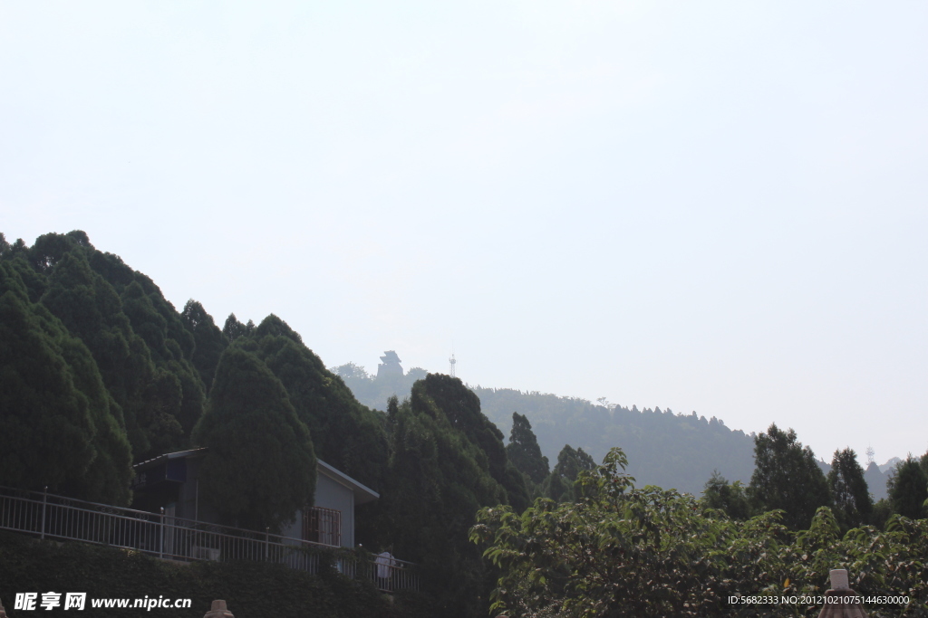 酈山