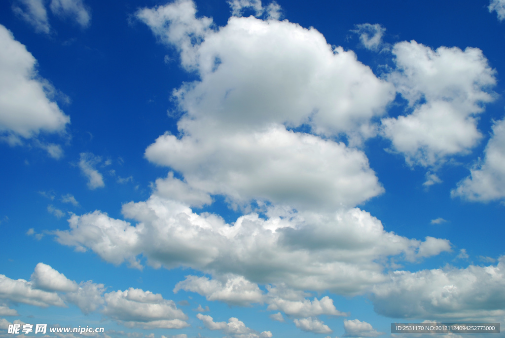 蔚藍(lán)天空