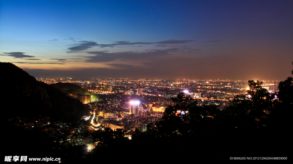 西樵夜景