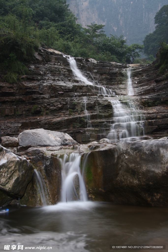 九蓮山水風(fēng)景