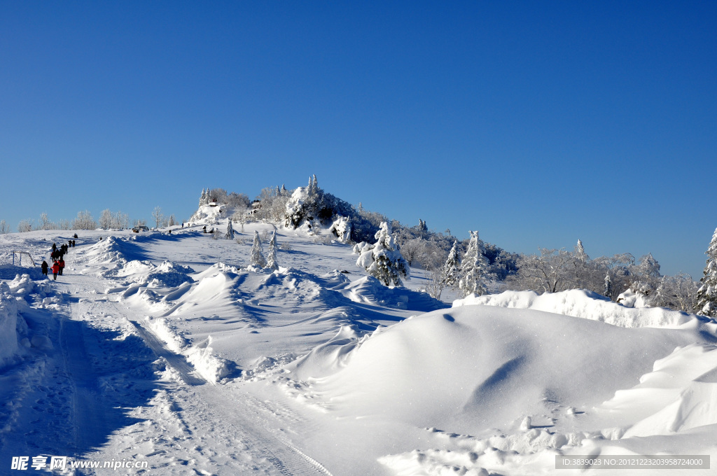 雪鄉(xiāng)風(fēng)光