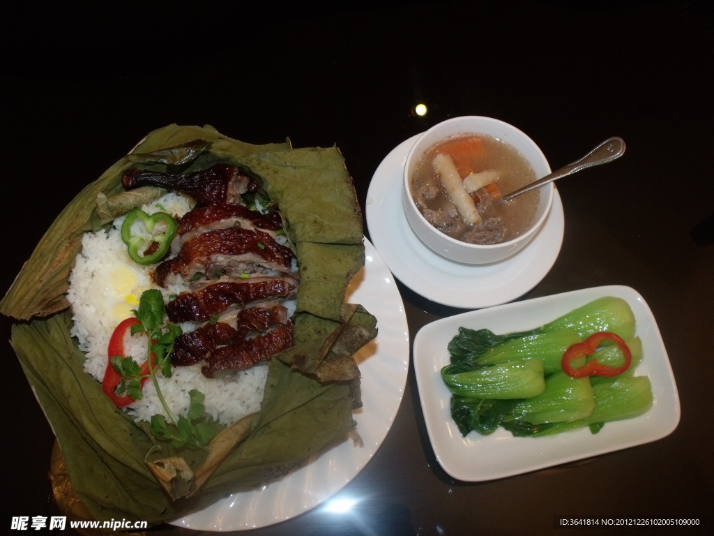 烤鴨籠仔飯