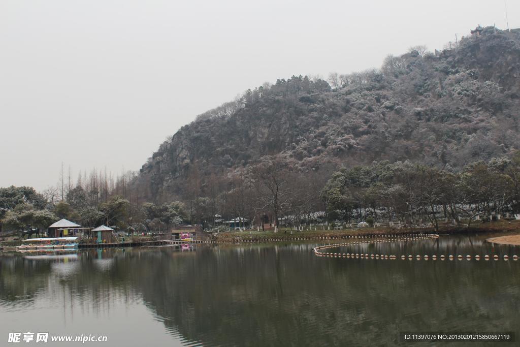 山水風景 湖面
