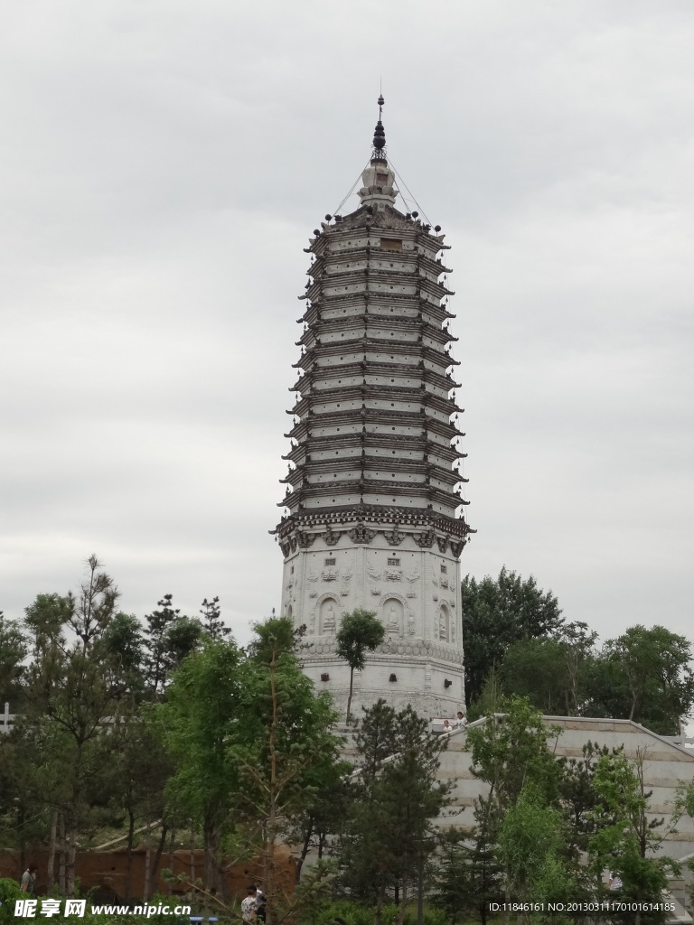 古塔
