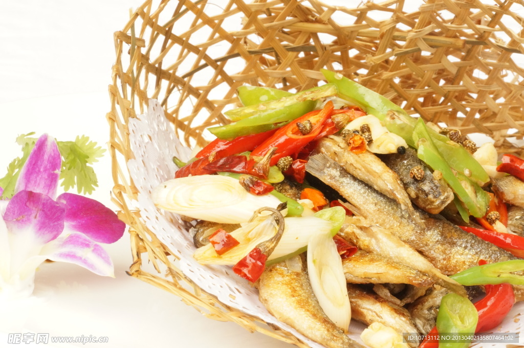 小魚