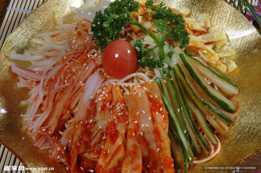 飲食