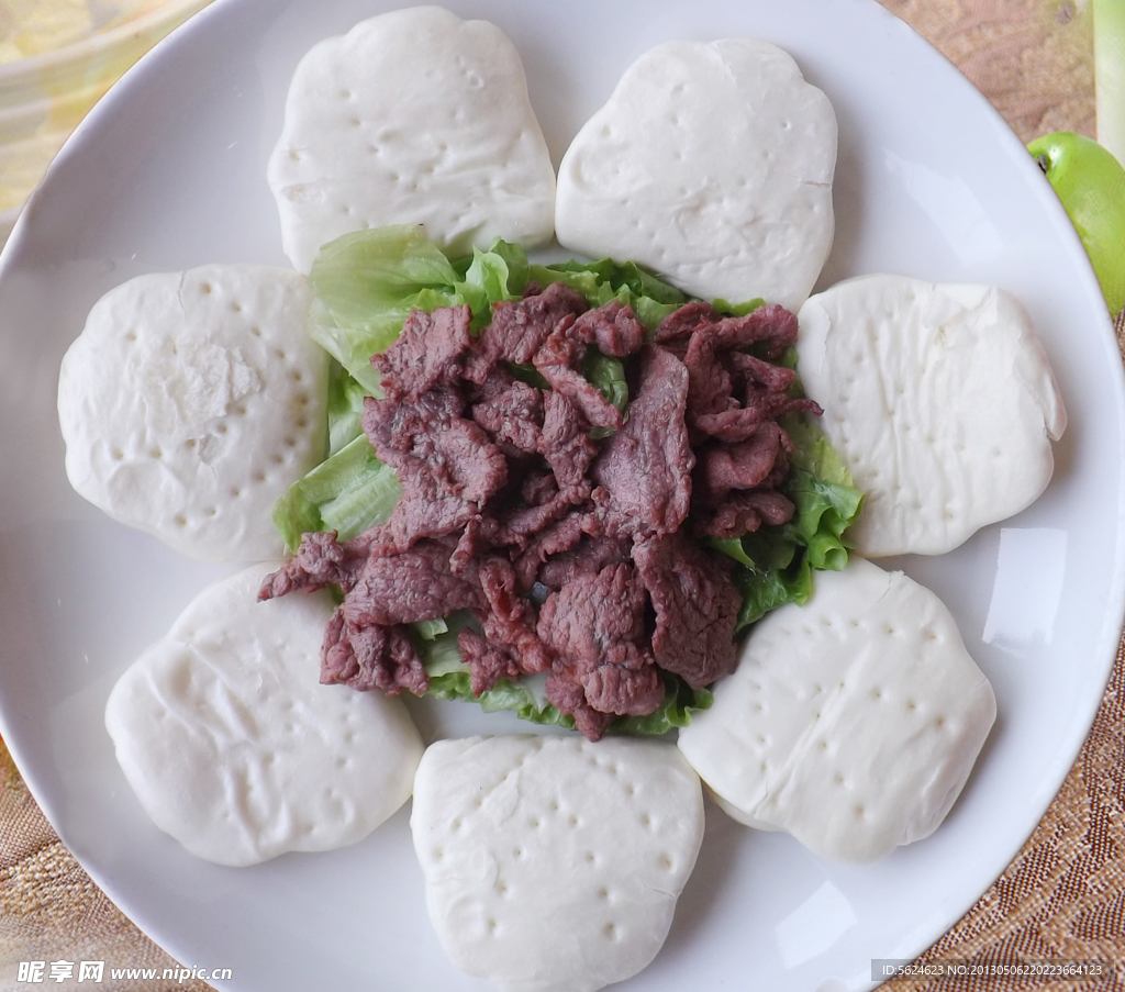 夾饃牛柳