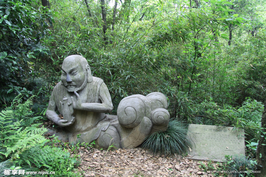 羅漢石雕