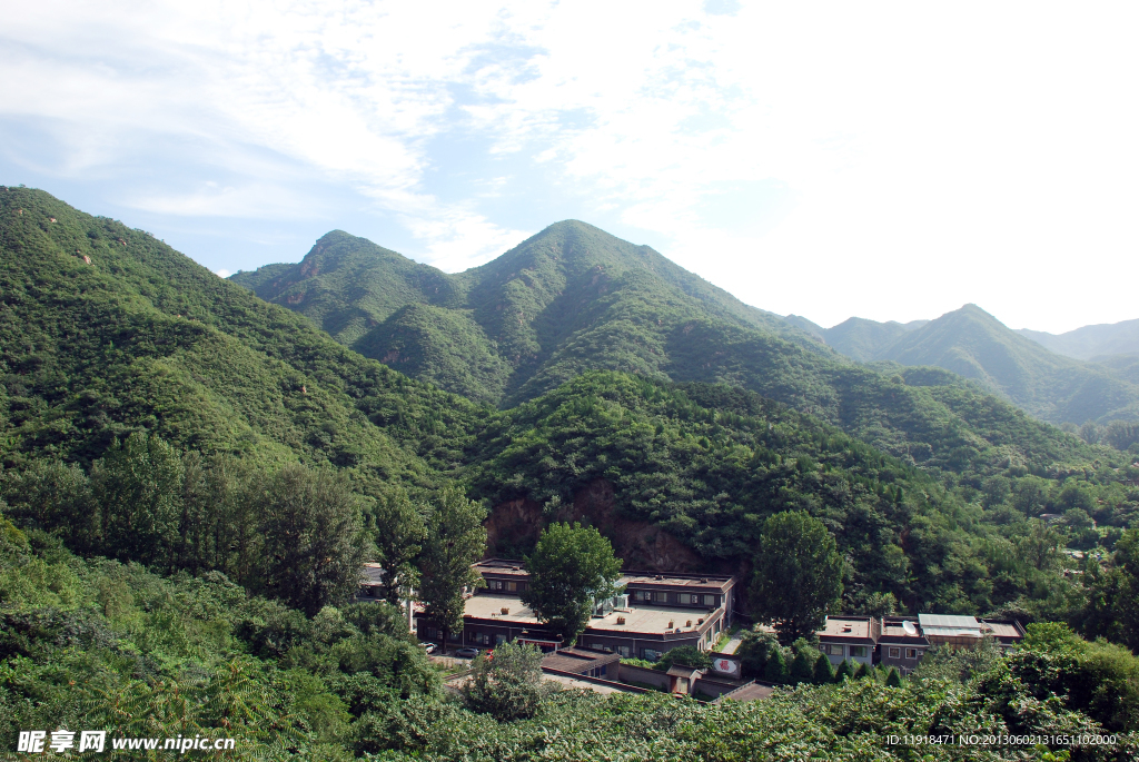 八達嶺水關長城下風景