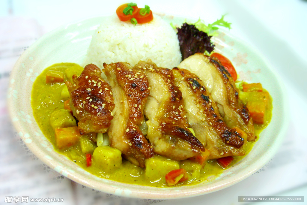 脆皮燒雞咖喱飯