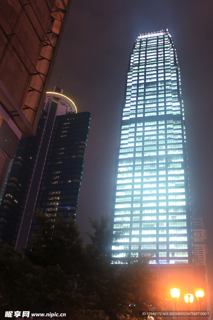 大廈夜景