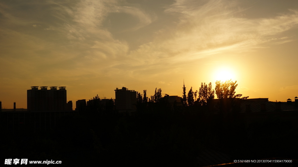 城市黃昏