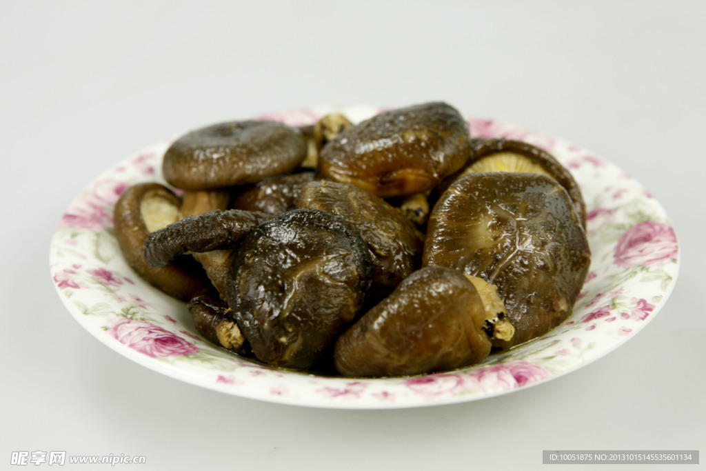 黑面香菇