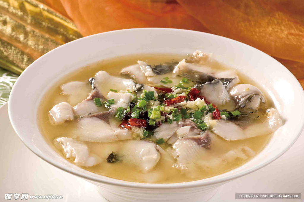 酸菜魚(yú)