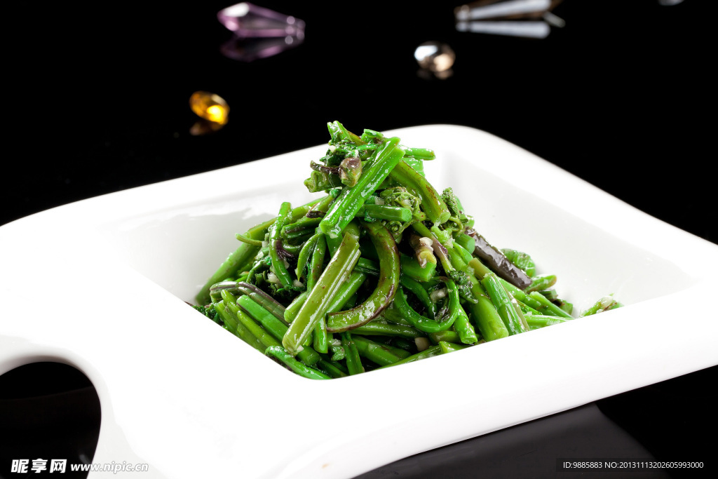 涼拌山野菜