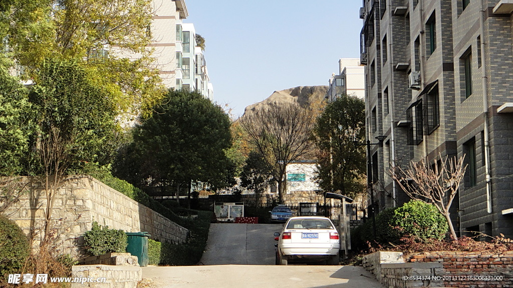 東臘山