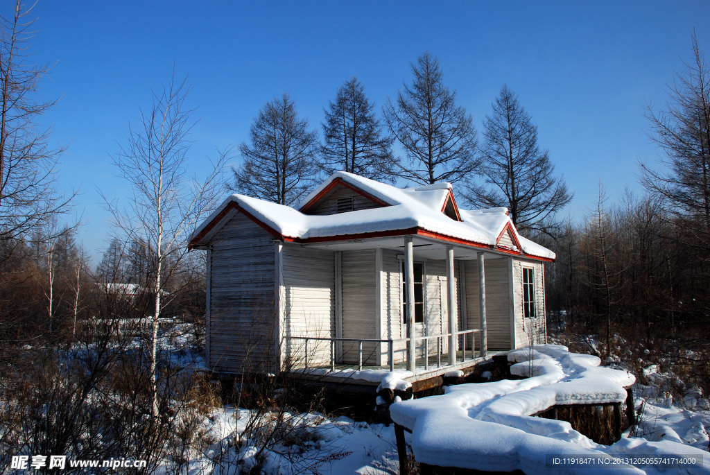 冬天的木屋村建筑