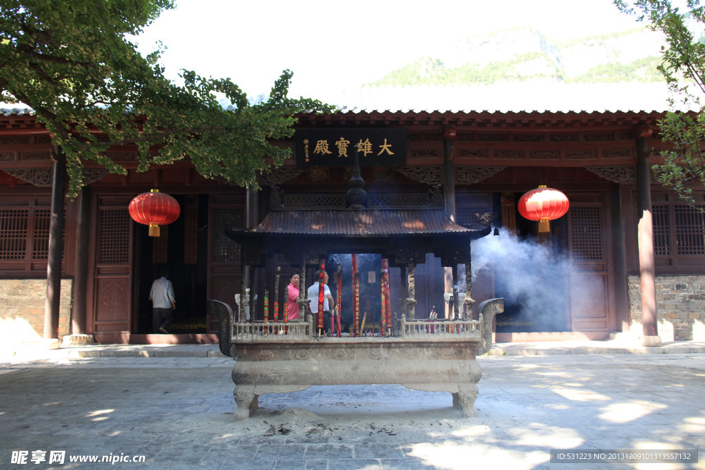 靈巖寺