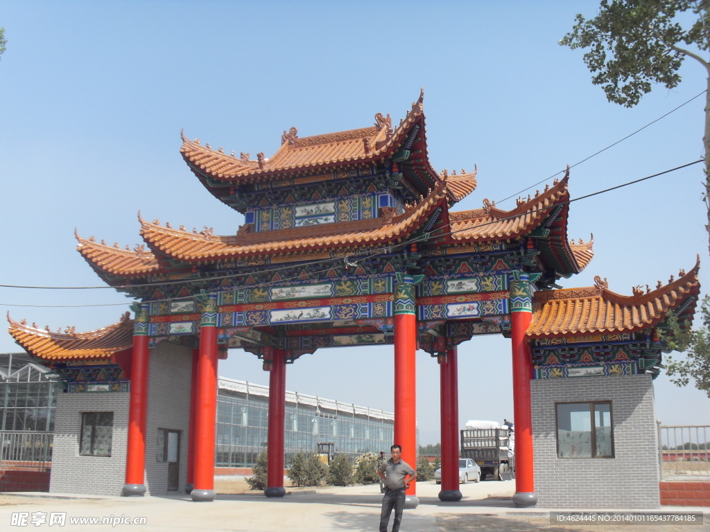 仿古門樓