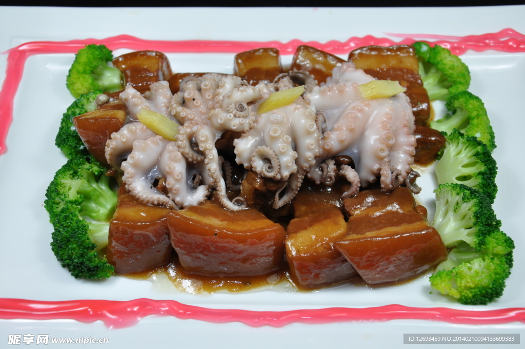 魷魚紅燒肉