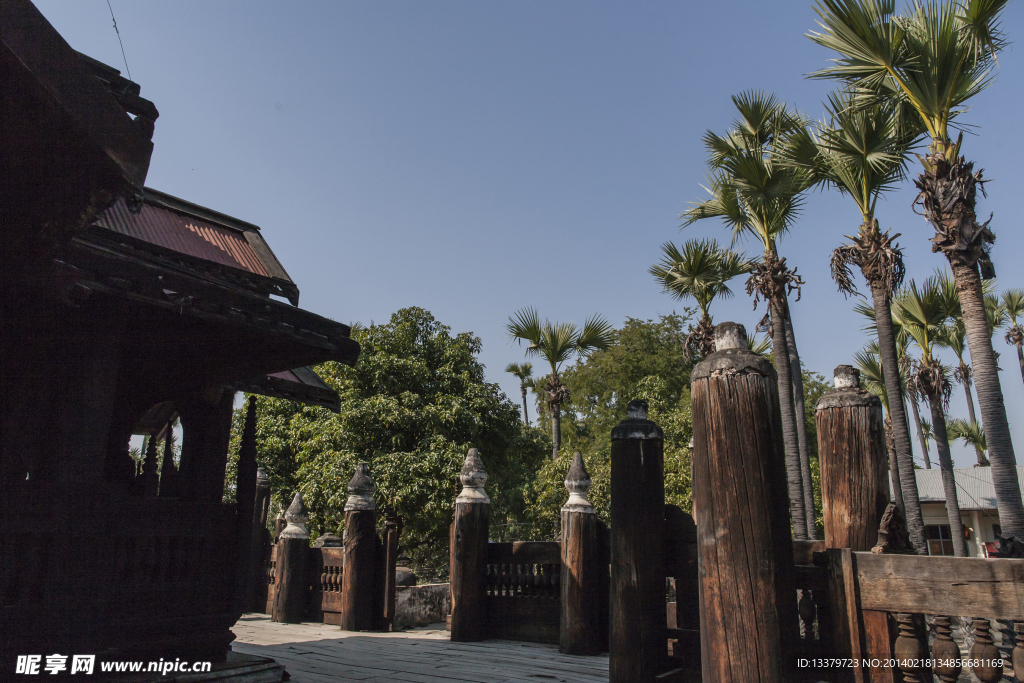 柚木寺院