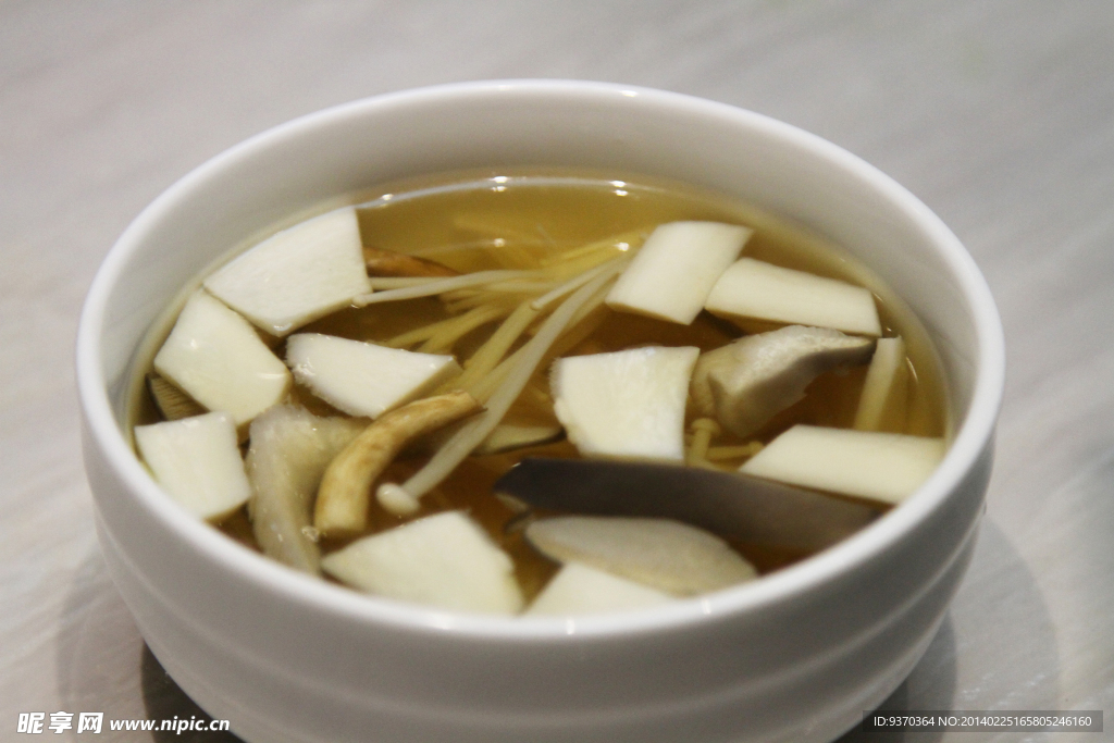 什錦菌王湯