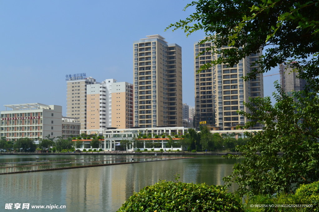 側(cè)面城市