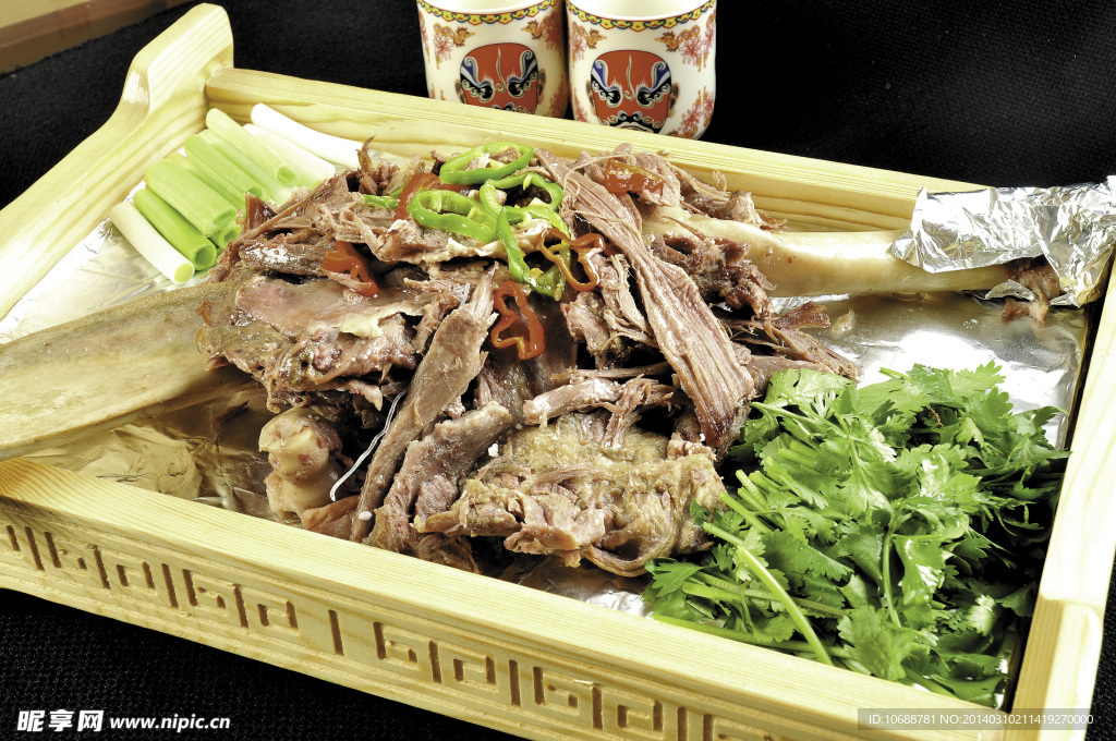 風(fēng)味羊腿